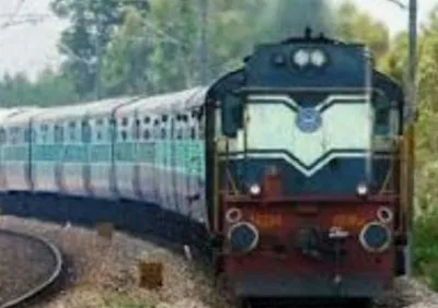 Indian Railway: मौला अली-आजमगढ़-मौला अली कुंभ मेला स्पेशल ट्रेन का शेड्यूल जारी