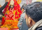 मंदिरों में उमड़ा श्रद्धालुओं का सैलाब, मां खड्गेश्वरी काली मंदिर में शंखनाद से हुई नववर्ष की शुरुआत