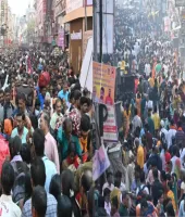 Varanasi News: बढ़ती भीड़ के चलते ऑनलाइन क्लास की अवधि बढ़ी, 8 फरवरी तक वर्चुअल पढ़ाई जारी