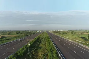 Green Field Expressway: बलिया और गाजीपुर में भूमि अधिग्रहण का काम पूरा, अब निर्माण कार्य शुरू