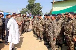 अमित शाह का छत्तीसगढ़ दौरा: नक्सलवाद को समाप्त करने के मिशन पर अहम बैठक