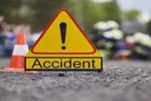 Hardoi Road Accident: पिकअप की चपेट में आने से दो महिलाओं की मौत, गृह प्रवेश की दावत से लौट रहीं थी घर