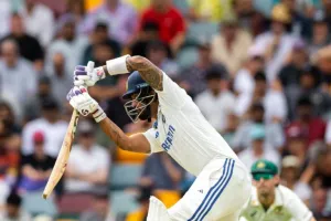 IND vs AUS, 3rd Test, Day 4: बारिश के बीच रोहित शर्मा का खराब फॉर्म जारी, केएल राहुल ने संभाला मोर्चा