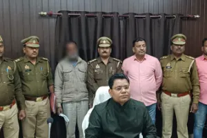 Fatehpur में डबल मर्डर का खुलासा: मनमुटाव के बाद प्रेमिका को उतारा मौत के घाट, फिर खुद को भी मार डाला, चाचा गिरफ्तार