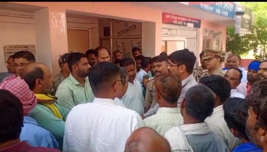 Raebareli News : नगर पालिका प्रणाली के एक अधेड़ उम्र के कर्मचारी की एक गड्ढे में काम करने के बाद मृत्यु हो गई